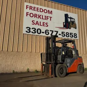 2020 TOYOTA 8FGU30 Forklift